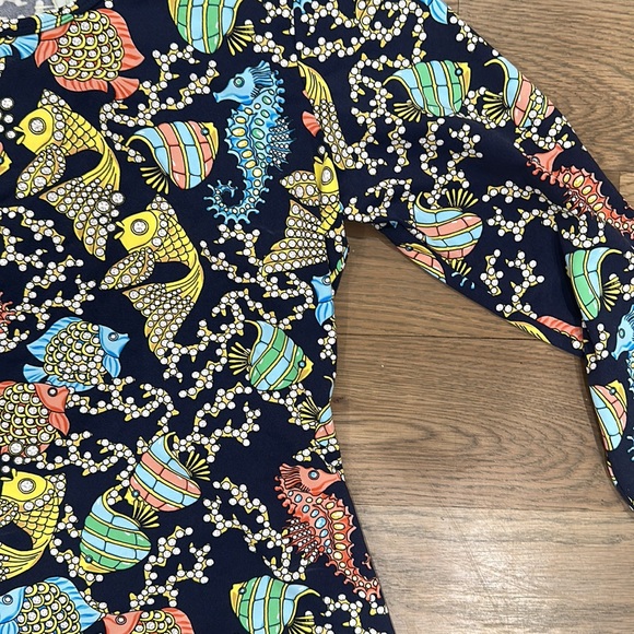 J. McLaughlin Navy Multi Bejeweled Under The Sea Fish Catalina Cloth Shirt Tee - Picture 3 of 5